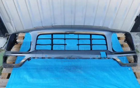 Porsche Cayenne (9Y0 9Y3) Front bumper