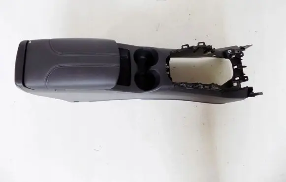 Nissan Qashqai Center console