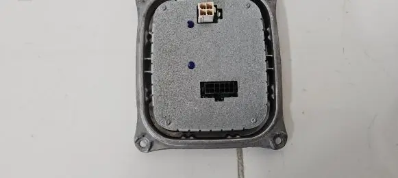 Peugeot 308 Headlight ballast module Xenon 130732940400 10EEG122222
