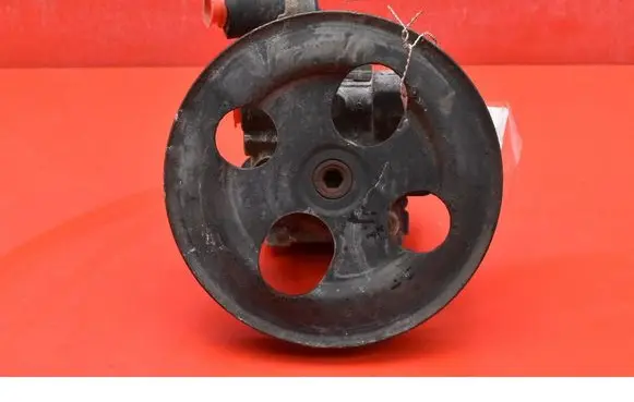 Mitsubishi Outlander Power steering pump