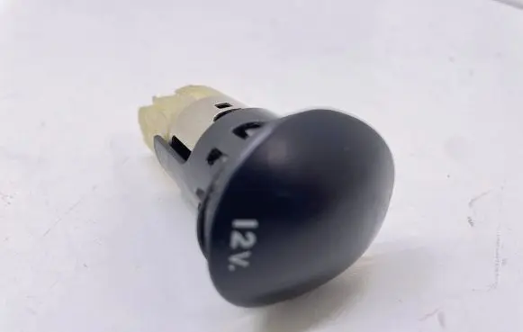 Peugeot 307 Cigarette lighter 