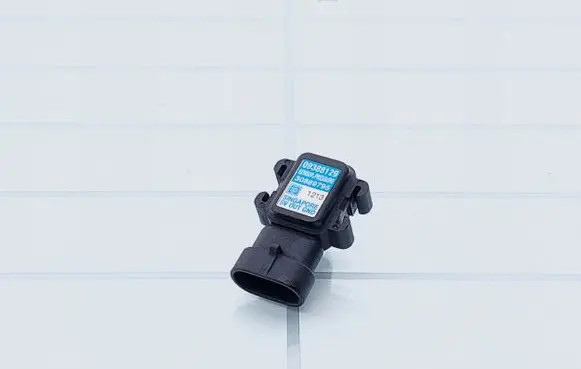 Volvo S40, V40 Air pressure sensor 30889795