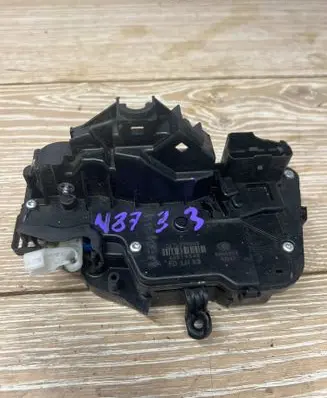 Chevrolet Bolt Loading door lock A066070