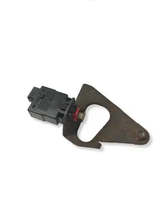 BMW 3 E36 Brake pedal sensor switch 8360420 225A