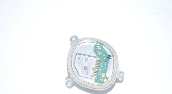 BMW 3 G20 G21 LED ballast control module 8496135 63118496135