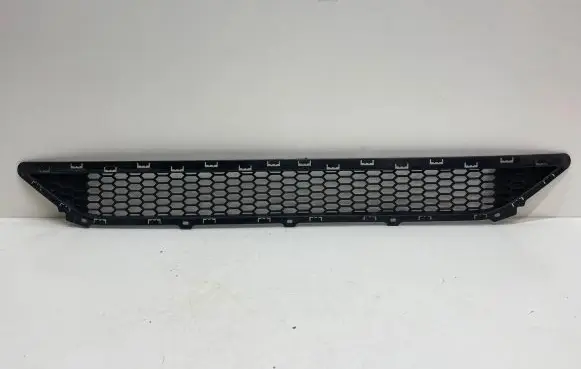 Hyundai Tucson TL Front bumper lower grill 86561D7000