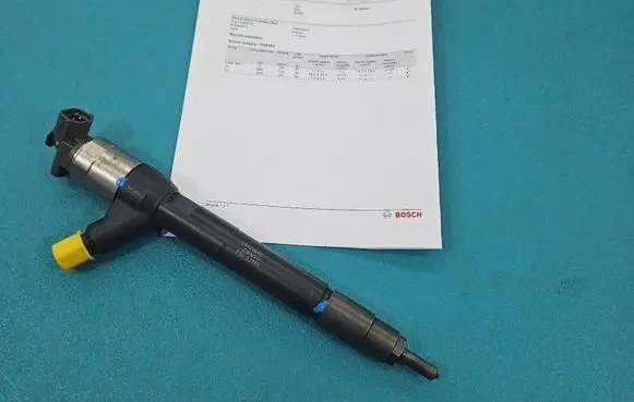 Opel Astra K Fuel injector 55578075 IMPRK1525262