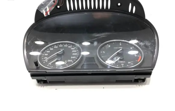 BMW 5 E60 E61 Speedometer (instrument cluster) 9153755