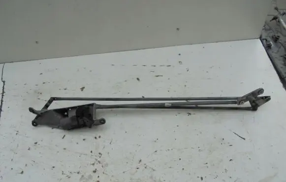 Renault Modus Front wiper linkage and motor