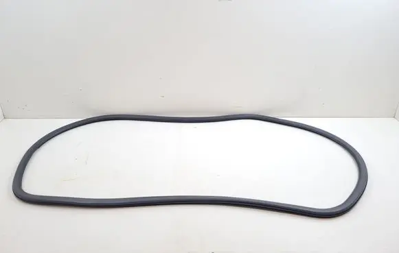 Bentley Flying Spur Rear door rubber seal (on body) TAB034277