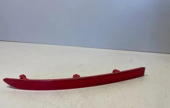 Volkswagen Tiguan Rear tail light reflector 5N0945105
