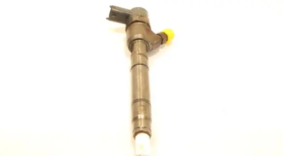 KIA Ceed Fuel injector 0445110320
