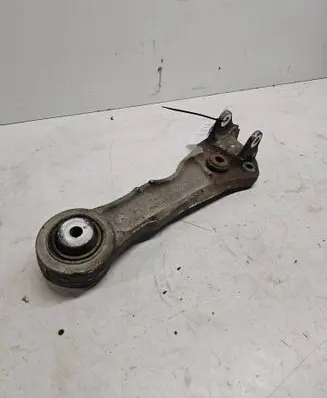 Front lower control arm/wishbone
