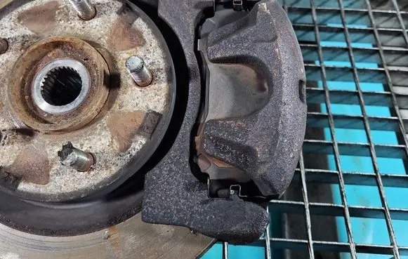 Mitsubishi ASX Front brake caliper IMPRK1438593