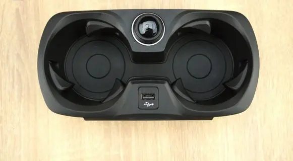 USB socket connector