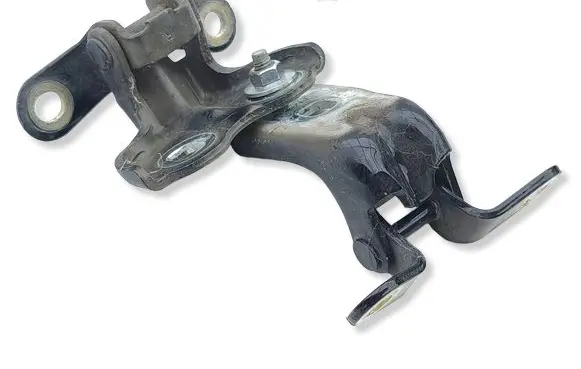 Chevrolet Trax Front door hinge set 