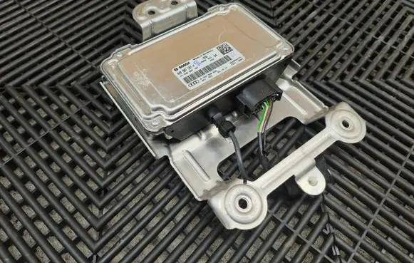 Audi A6 C7 Camera control unit module 4H0907107H 4H0907107 0203500062