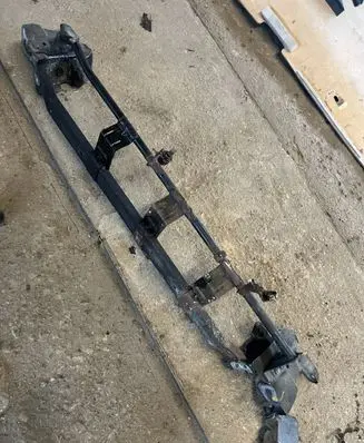 Renault Vel Satis Bottom radiator support slam panel 