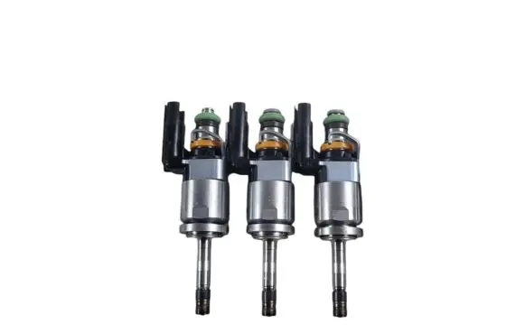 Volvo XC60 Fuel injector 32140073