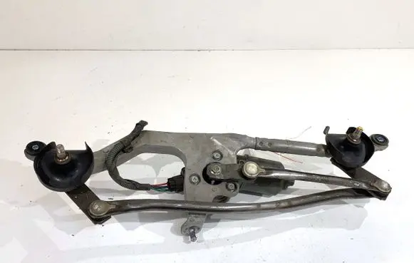 Toyota Auris E180 Front wiper linkage and motor 8511002340