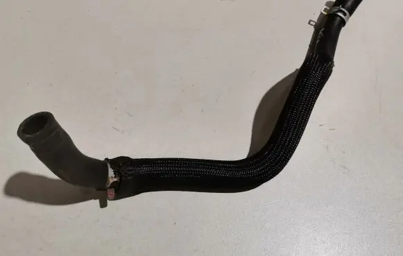 KIA Sportage Engine coolant pipe/hose 25450D3400