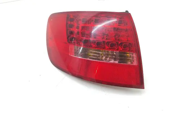 Audi A6 S6 C6 4F Rear/tail lights 89037044