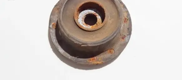 Volkswagen Golf III Coil spring mount 