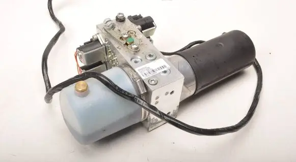 Convertible roof hydraulic pump