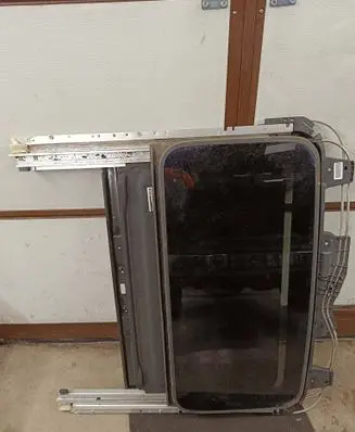 Nissan Navara D40 Sunroof set 