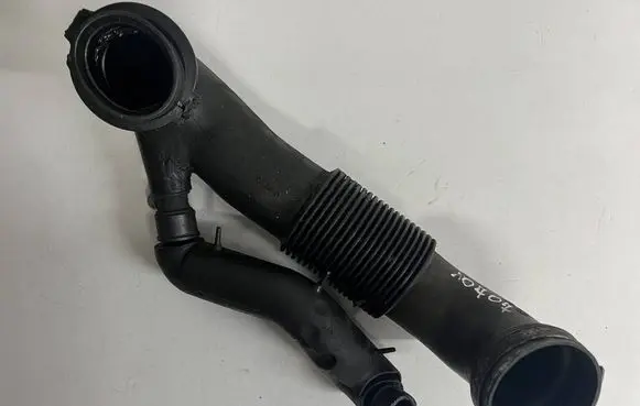 Mercedes-Benz B W245 Air intake hose/pipe a6400900929 a6400100882