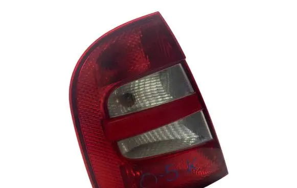Skoda Fabia Mk1 (6Y) Rear/tail lights 6Y6945095B 6Y6945111B