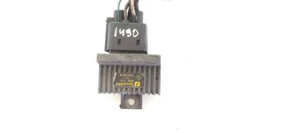 Renault Scenic RX Glow plug pre-heat relay 7700115078