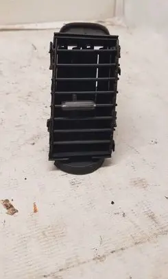 Toyota Prius (XW20) Rear air vent grill 5506347010