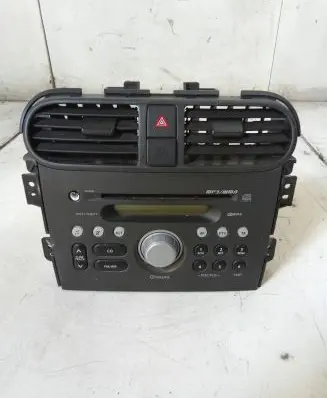 Opel Agila B Radio/CD/DVD/GPS head unit 3910151K0