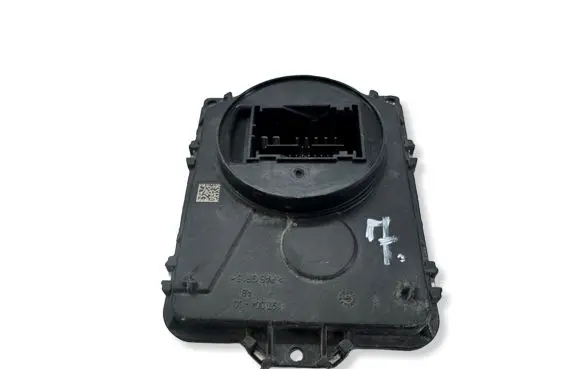 Volkswagen Golf VII Xenon control unit/module 8V0907399D 20271201AA