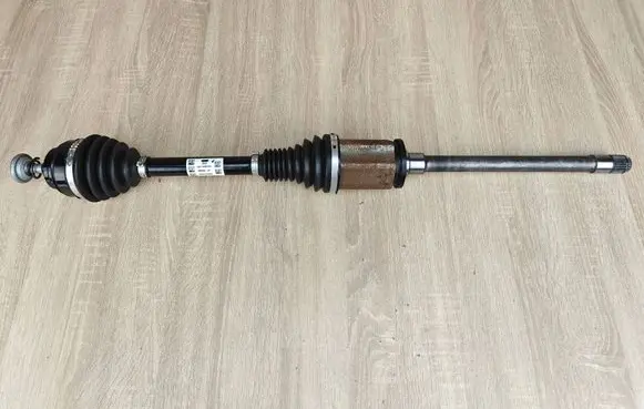 BMW 8 G16 Front driveshaft 9895662