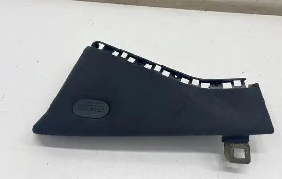 Maserati Ghibli (C) pillar trim 670011412