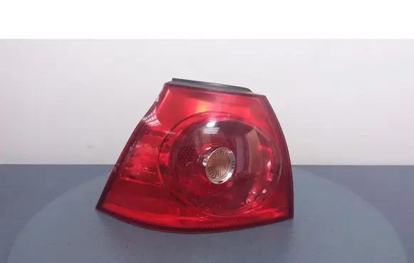 Volkswagen Golf V Rear/tail lights 1K6945095AC