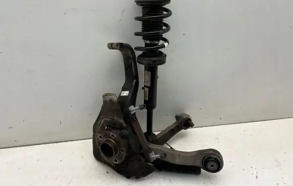 Alfa Romeo Giulia Front wheel hub spindle knuckle 00505397360