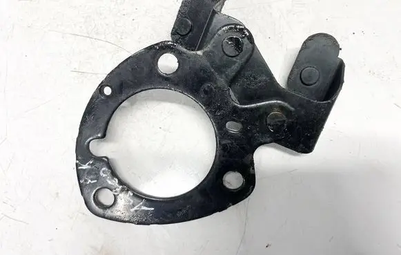 Hyundai Santa Fe Coil spring mount 