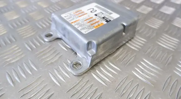Toyota C-HR I Airbag control unit/module 89170F4140