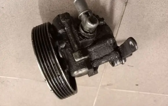 Citroen Jumper Power steering pump 9805820980
