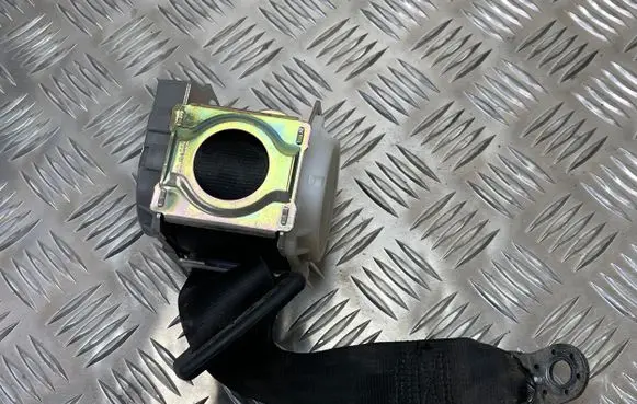 Audi TT TTS Mk2 Rear seatbelt 8J8857806B