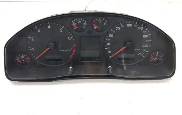 Speedometer (instrument cluster)