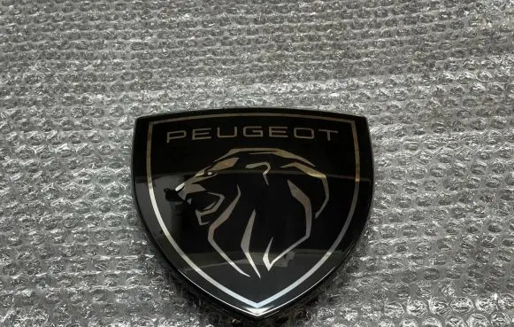 Peugeot 308 Manufacturer badge logo/emblem 9838469680