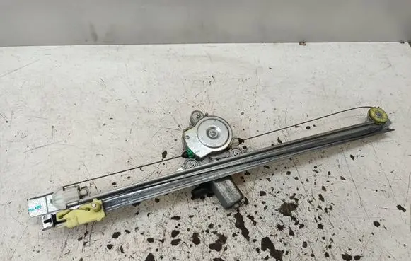 Renault Trafic II (X83) Front door window regulator with motor 37103001