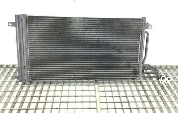 Coolant radiator