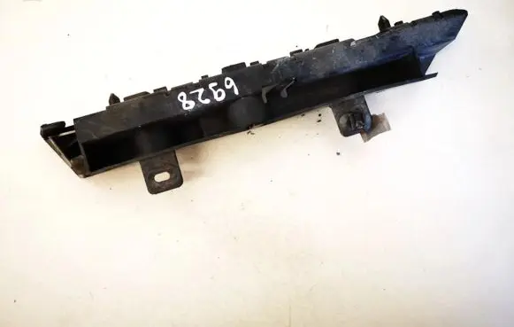 Citroen C5 Front bumper mounting bracket 9681058980