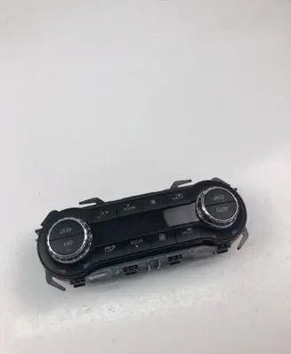 Mercedes-Benz A W176 Climate control unit A2469001908