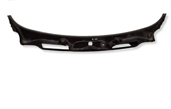 BMW 3 E90 E91 Wiper trim 15677210 718074303 71807430